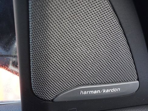 Used 2023 BMW X5 xDrive40i w/ Executive Package image 77