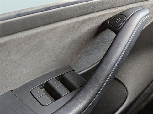 Used 2022 Tesla Model 3 Performance image 24