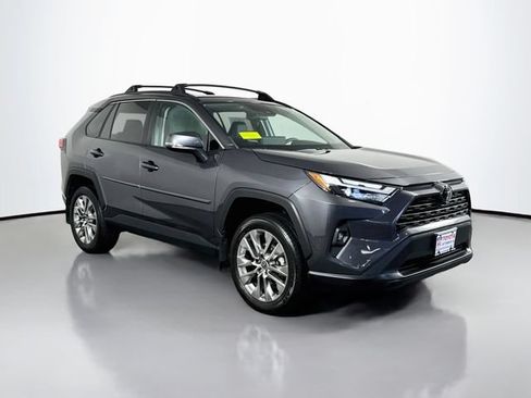 Used 2023 Toyota RAV4 XLE Premium AWD/4WD image 10