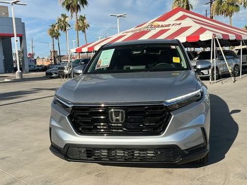 Used 2026 Honda CR-V EX-L image 2