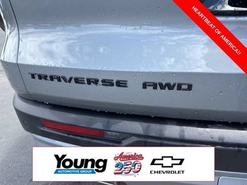 New 2026 Chevrolet Traverse Z71 w/ Enhanced Driving Package AWD/4WD image 11