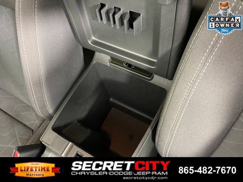 Used 2025 Nissan Frontier SV w/ SV Convenience Package AWD/4WD image 24