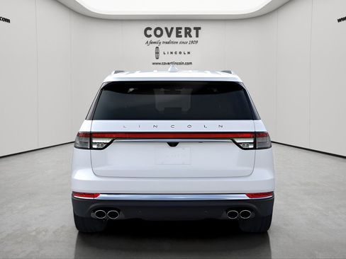 New 2025 Lincoln Aviator Reserve w/ Illumination Package image 5