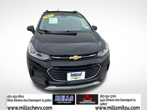 Used 2017 Chevrolet Trax LT FWD image 8