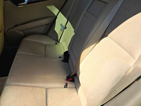 Used 2011 Mercedes-Benz C 300 Sedan image 37