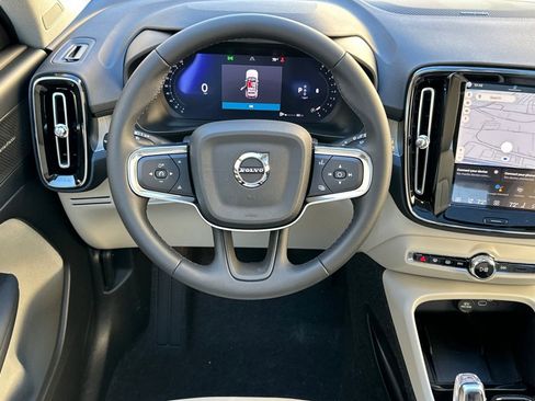 New 2026 Volvo XC40 B5 Ultra w/ Climate Package AWD/4WD image 15