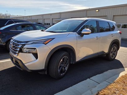 Used 2025 Nissan Rogue SV