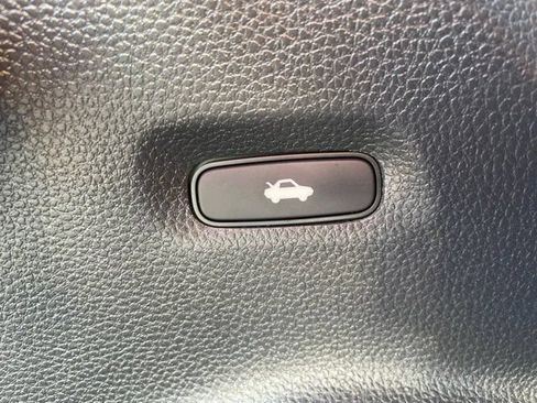 Used 2024 Honda Civic Touring image 21