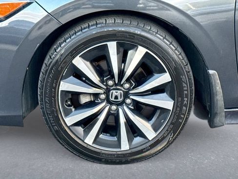 Used 2022 Honda Civic EX image 19
