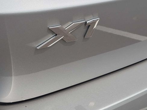 New 2026 BMW X1 xDrive28i AWD/4WD image 12