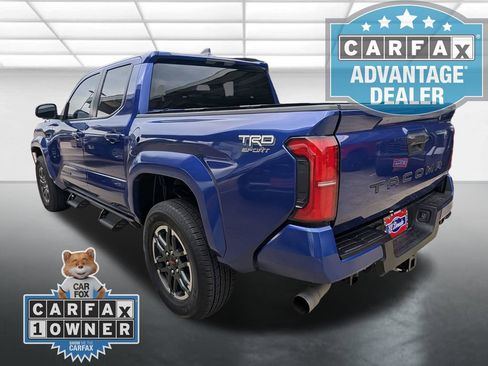 Used 2025 Toyota Tacoma TRD Sport RWD image 2