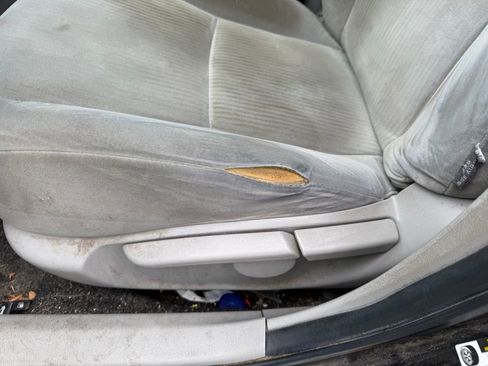 Used 2010 Toyota Corolla image 6