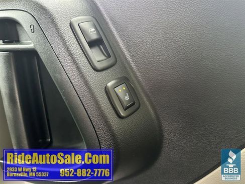 Used 2012 Chrysler Town & Country Touring-L w/ Entertainment Group #2 image 33