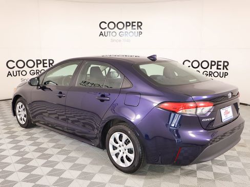 Used 2023 Toyota Corolla LE image 21