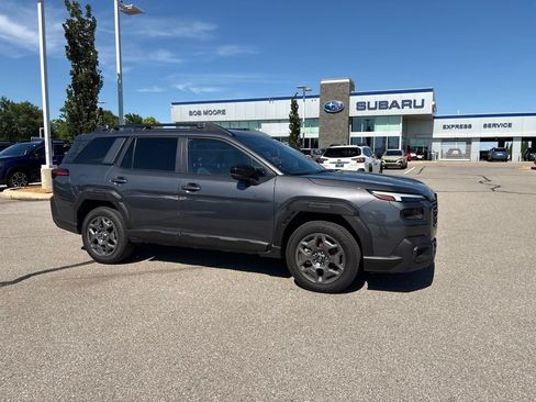 Used 2026 Subaru Outback Premium AWD/4WD image 1