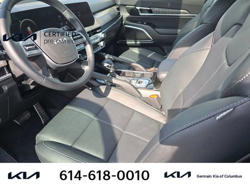 Certified 2025 Kia Telluride SX w/ SX Captain's Chair Package AWD/4WD image 17