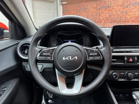 Used 2023 Kia Forte LXS image 14