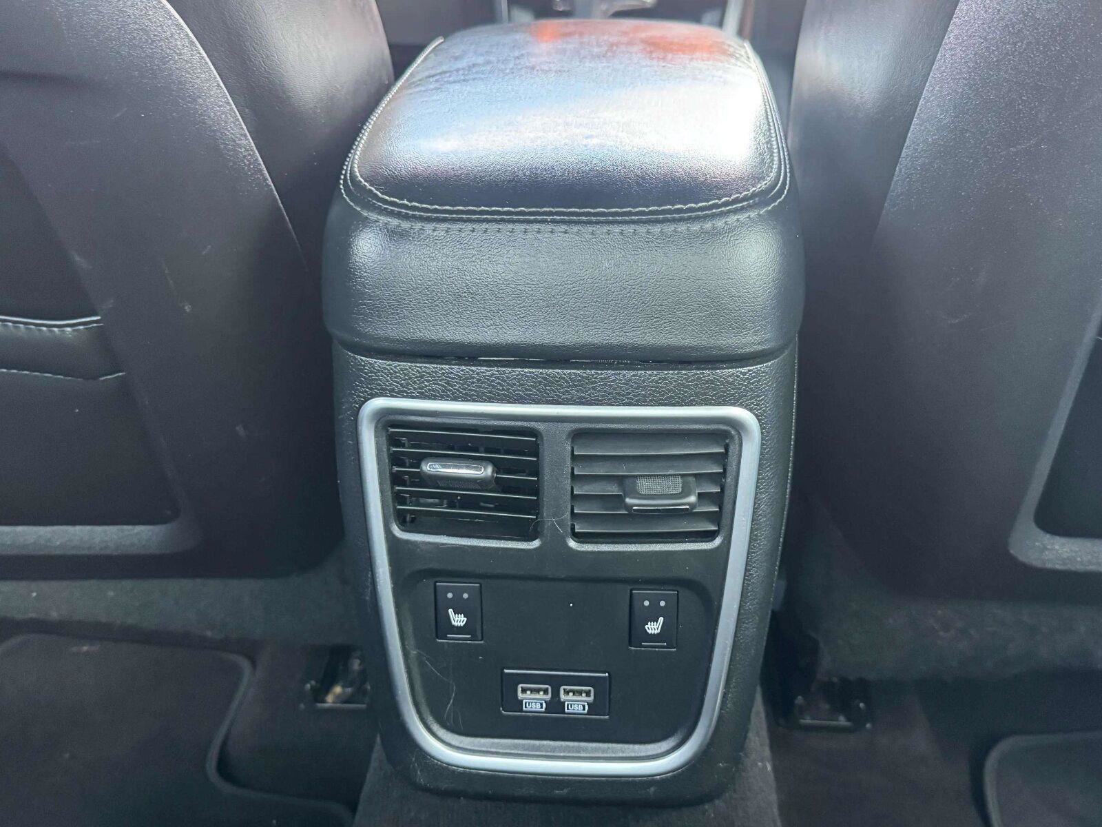 Used 2019 Dodge Charger SXT w/ Plus Group RWD image 44