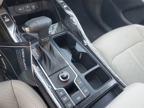 New 2026 Kia Sorento S w/ S Panoramic Sunroof Package image 26