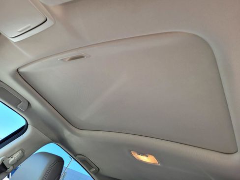 Used 2015 Honda CR-V Touring image 13