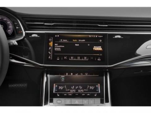 Used 2021 Audi Q7 2.0T Premium Plus w/ Executive Package image 10