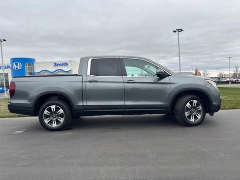 Used 2018 Honda Ridgeline RTL image 2