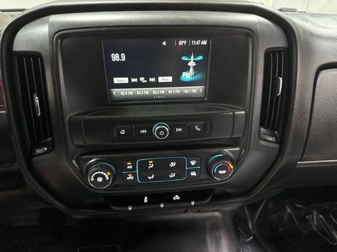 Used 2017 Chevrolet Silverado 1500 W/T AWD/4WD image 16