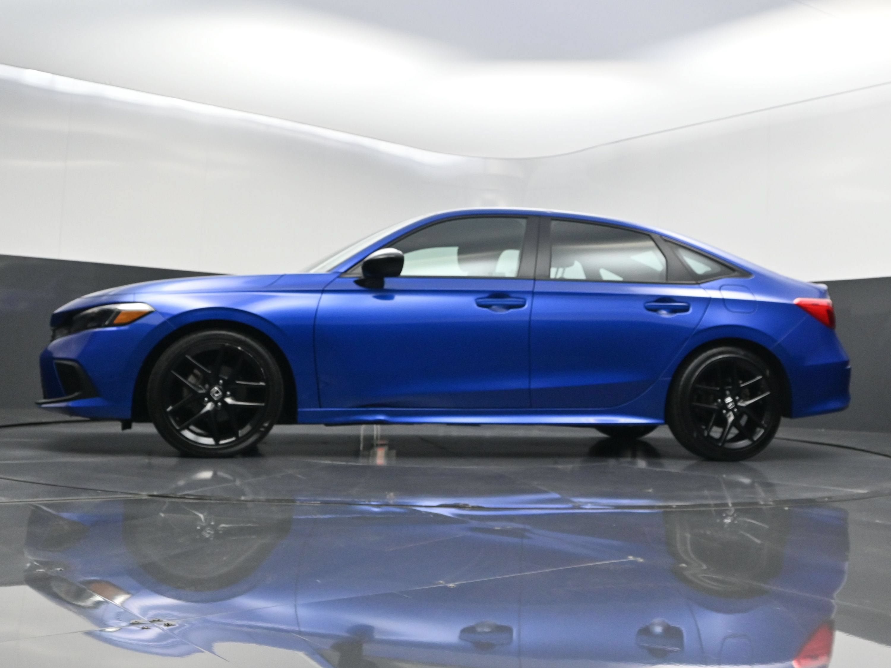 Used 2023 Honda Civic Sport image 40