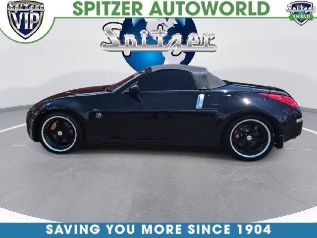 Used 2006 Nissan 350Z Grand Touring RWD image 9