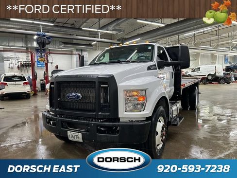 Certified 2022 Ford F750 2WD Regular Cab Super Duty image 1