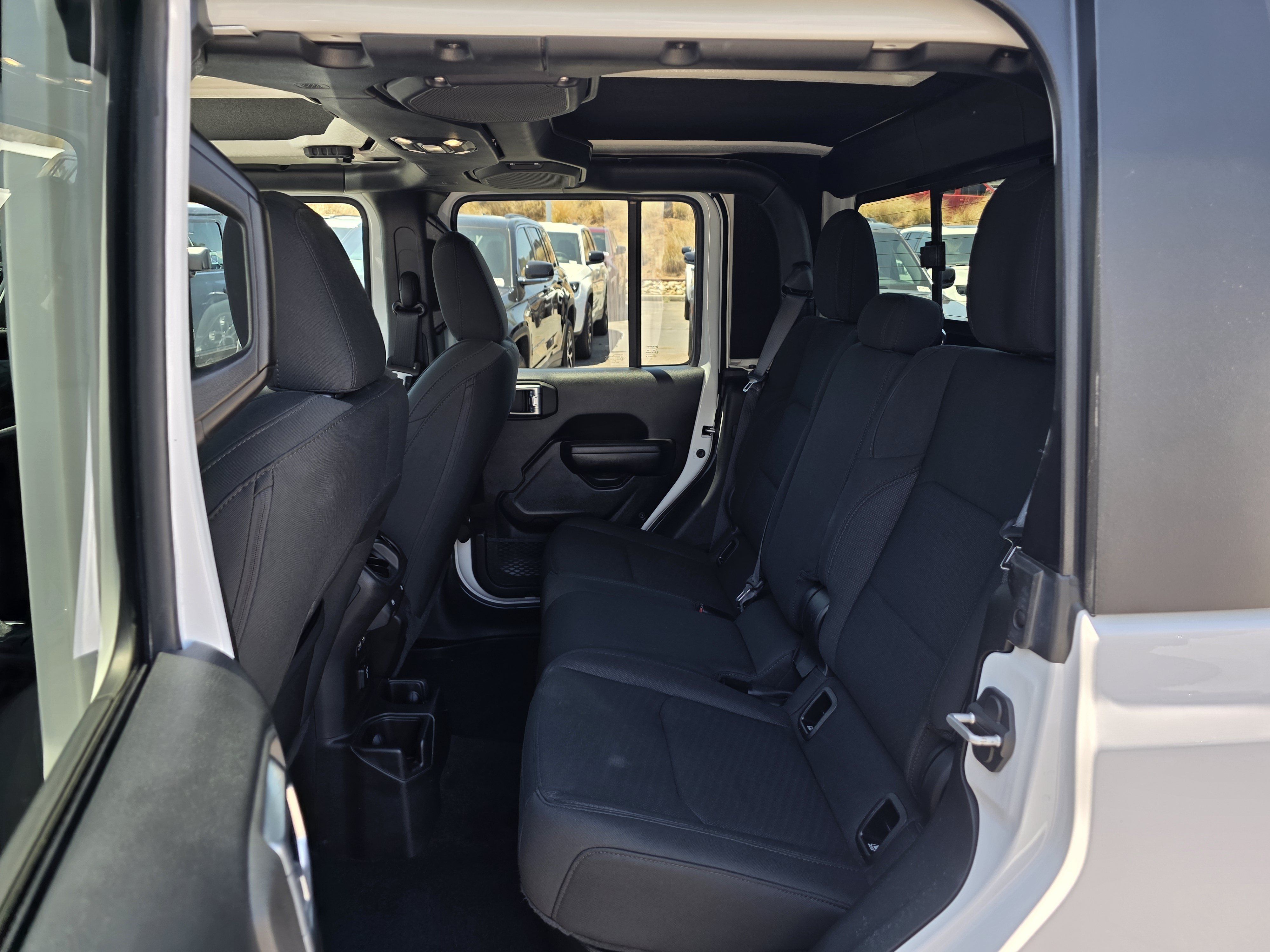 Certified 2021 Jeep Gladiator Sport AWD/4WD image 16