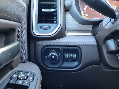 New 2026 RAM 3500 Longhorn AWD/4WD image 33