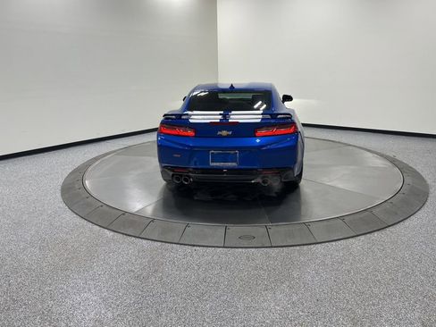 Used 2017 Chevrolet Camaro SS image 7