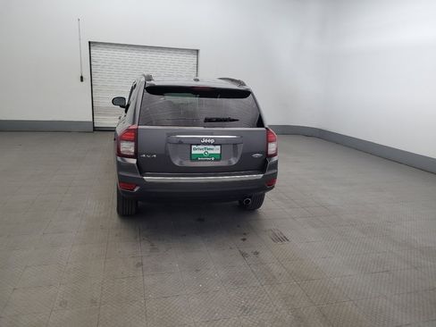 Used 2017 Jeep Compass High Altitude AWD/4WD image 6
