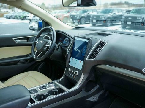 Used 2022 Ford Edge SEL w/ Convenience Package image 15