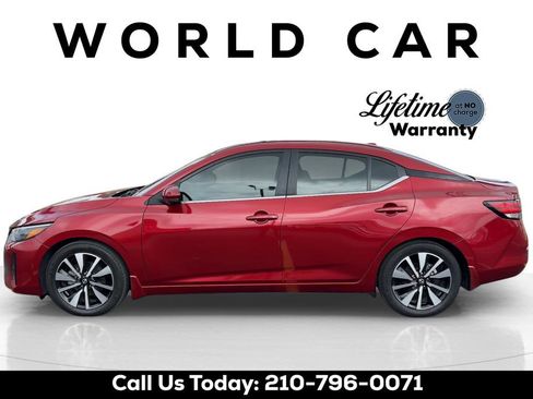Used 2024 Nissan Sentra SV w/ SV Premium Package FWD image 4
