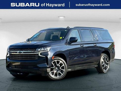 Used 2024 Chevrolet Suburban RST image 1