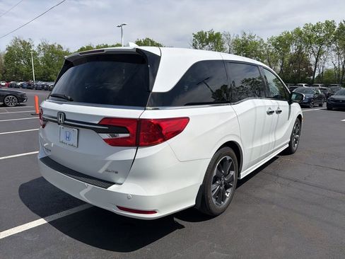 Certified 2024 Honda Odyssey Elite image 5