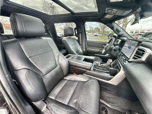 Used 2023 Toyota Tundra Platinum image 33