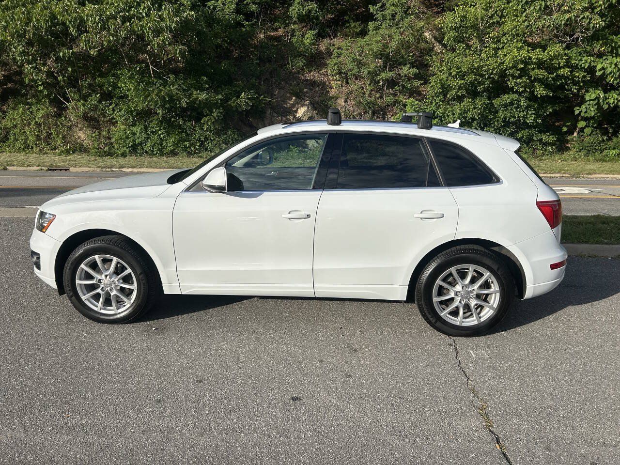 Used 2012 Audi Q5 2.0T Premium AWD/4WD image 3