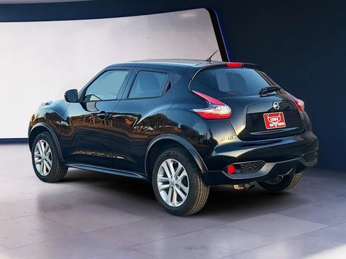 Used 2017 Nissan Juke S FWD image 3