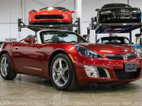 Used 2009 Saturn Sky Red Line image 11