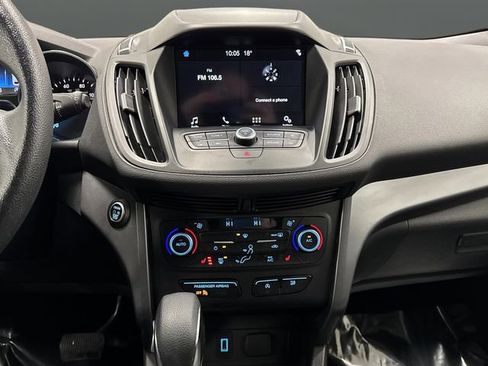 Used 2019 Ford Escape SE image 8