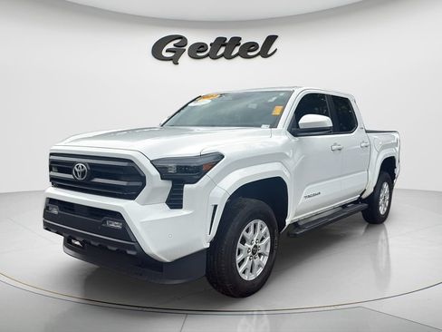 Used 2024 Toyota Tacoma SR5 w/ SR5 Upgrade Package RWD image 1