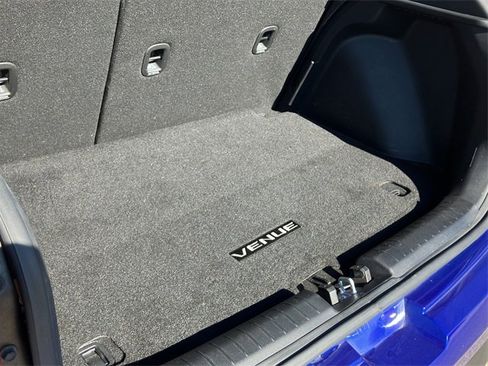 Used 2023 Hyundai Venue SEL image 30