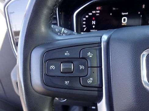 Used 2025 GMC Sierra 1500 SLT AWD/4WD image 13
