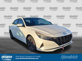 Used 2022 Hyundai Elantra SEL w/ Cargo Package FWD video 1