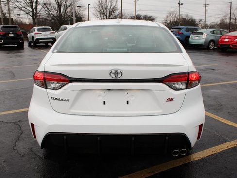 Certified 2025 Toyota Corolla SE image 6