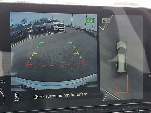 Used 2023 Nissan Rogue SL w/ SL Premium Package image 15