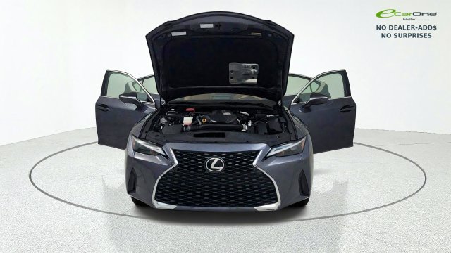 Used 2024 Lexus IS 300 w/ Comfort Package RWD image 13